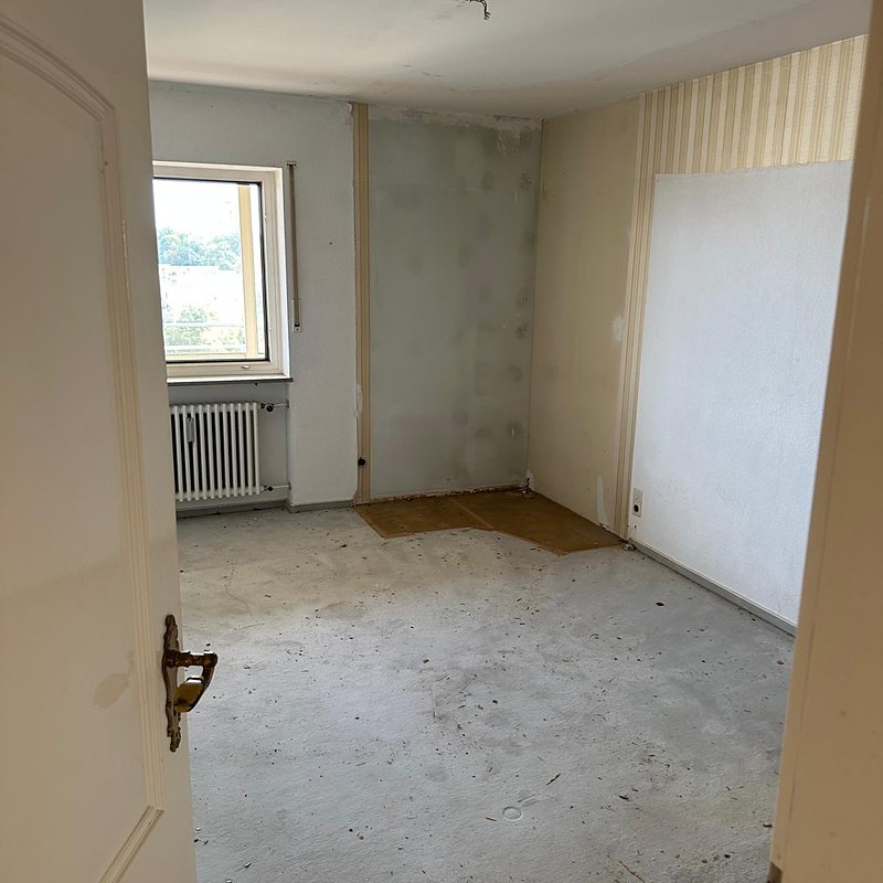 Gepflegter Garten mit Rasen